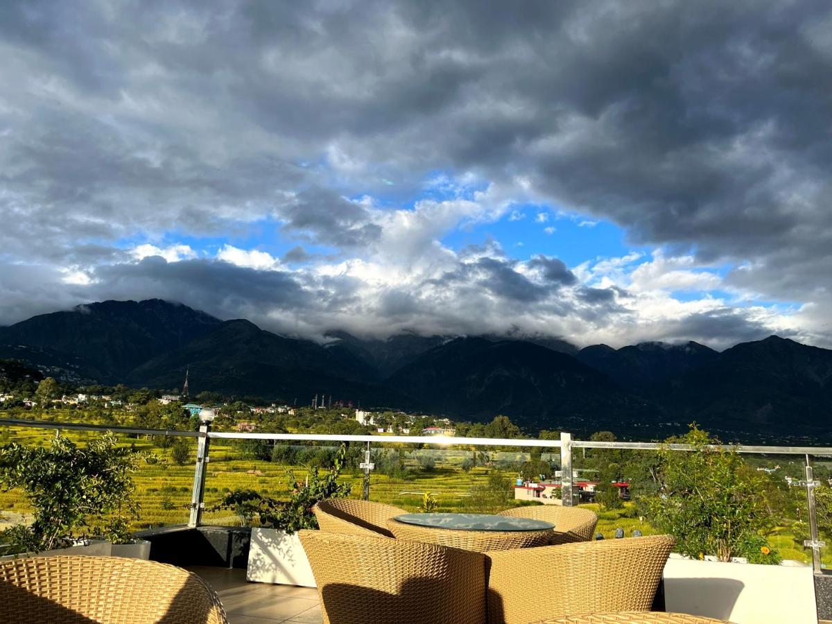 Click Collection The Abode, Dharamshala Hotel Buitenkant foto